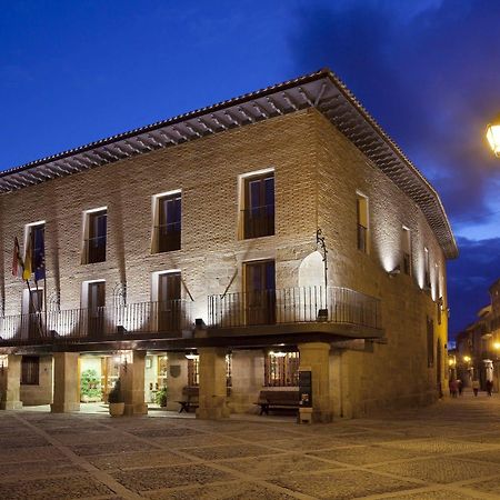 Parador De Santo Domingo De La Calzada Exterior foto